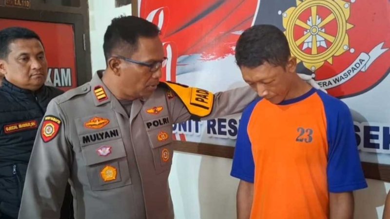 Tersangka pencuri kotak amal diamankan di Polres Jombang.