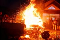 motor roda tiga terbakar saat takbiran di Cukir Jombang 